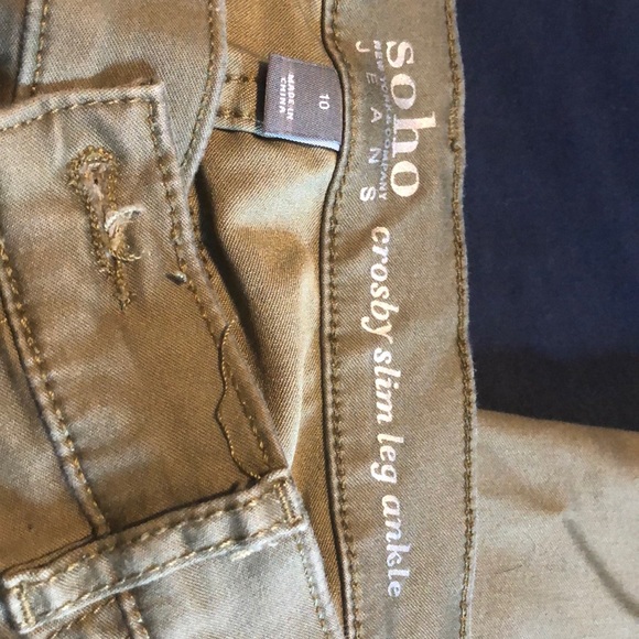 Green Army colored jeans ankle pants - Picture 5 of 5